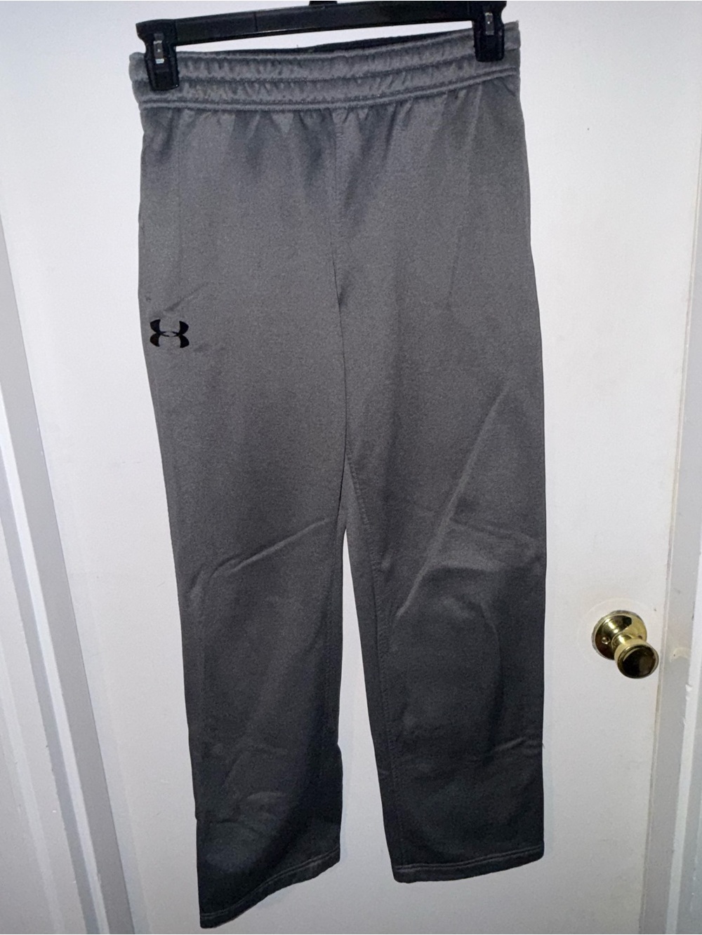 Under Armour STORM Cold Gear  Men’s Gray Athletic Joggers with Black Logo size M